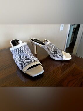 Gianni Bini White Mesh Chain-Trim Heeled Mules